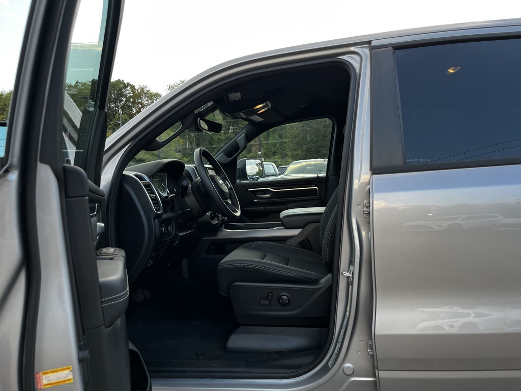 2024 Ram 1500 photo 10