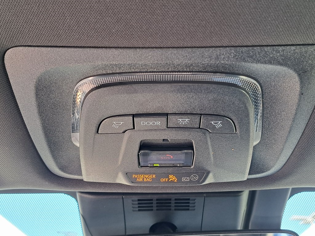 2023 Subaru Solterra Limited photo 16