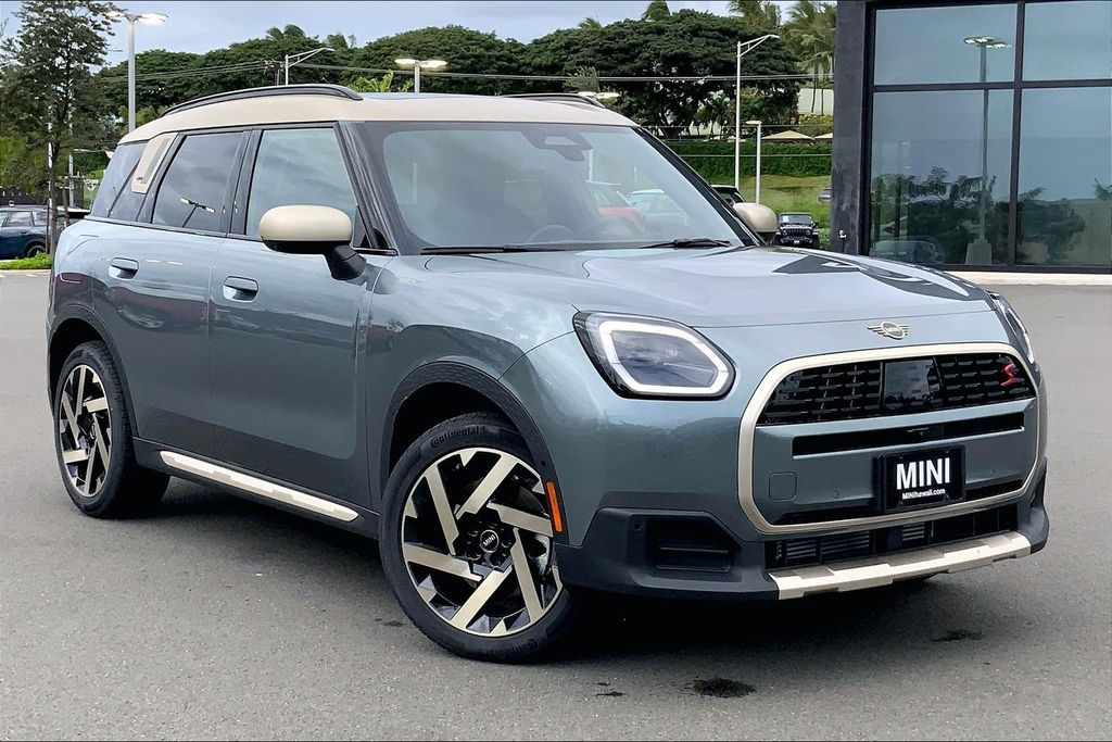 2026 MINI Countryman S's photo