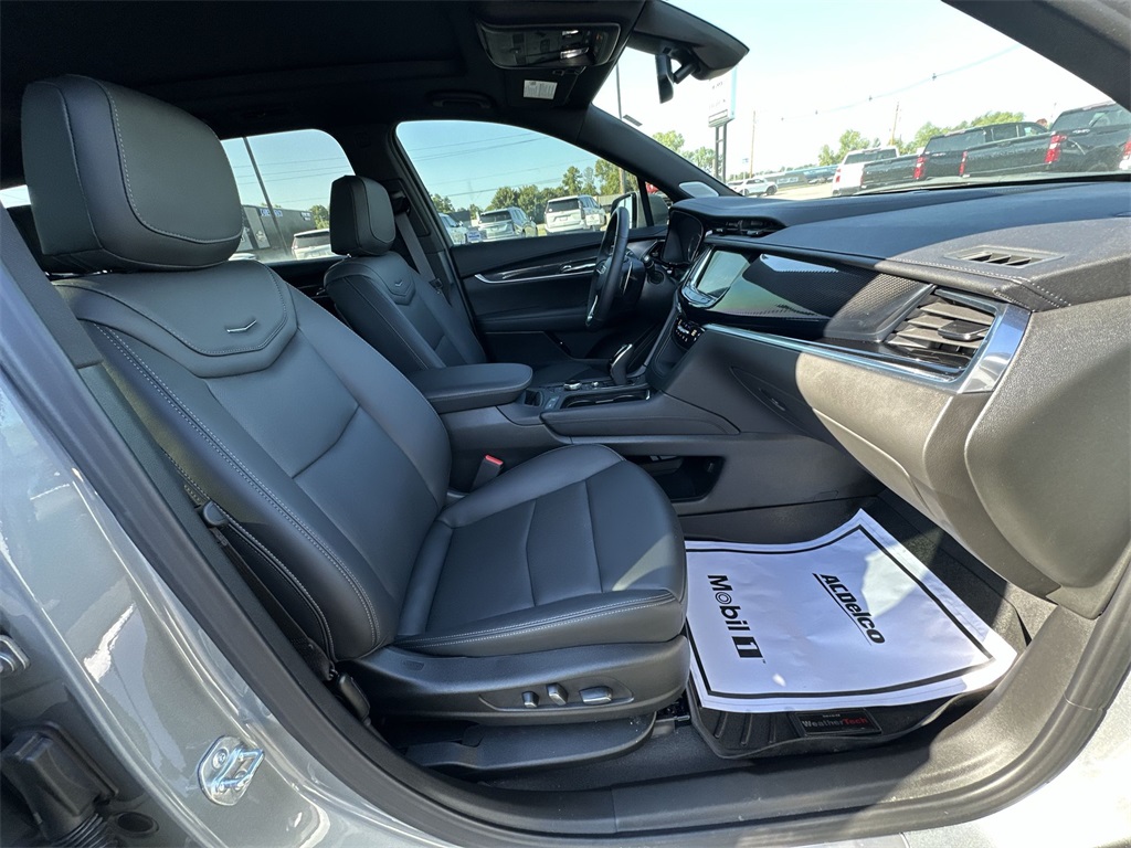 2024 Cadillac XT6 Sport photo 26