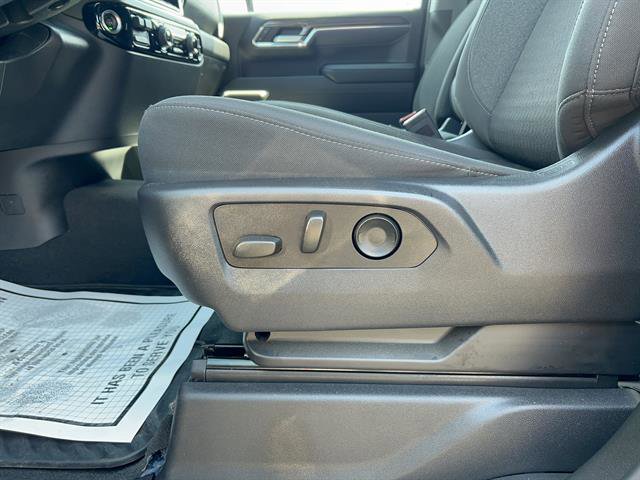 2023 Chevrolet Silverado 1500 LT photo 15