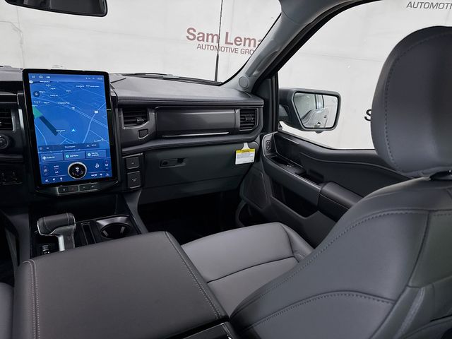 2025 Ford F-150 XLT photo 23
