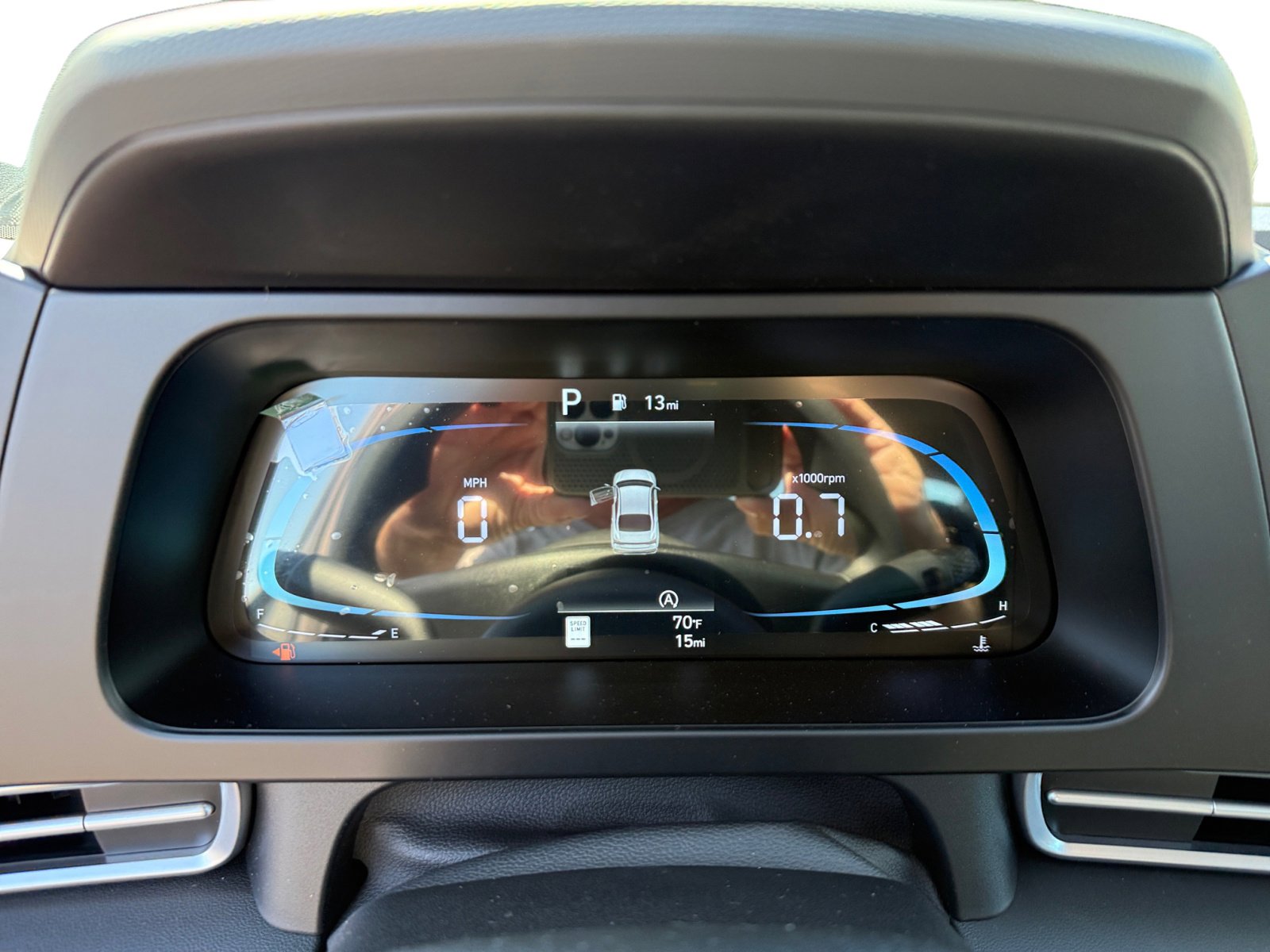 2025 Hyundai Elantra SE photo 11