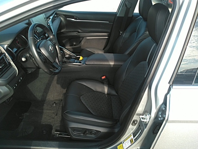 2024 Toyota Camry XSE photo 9