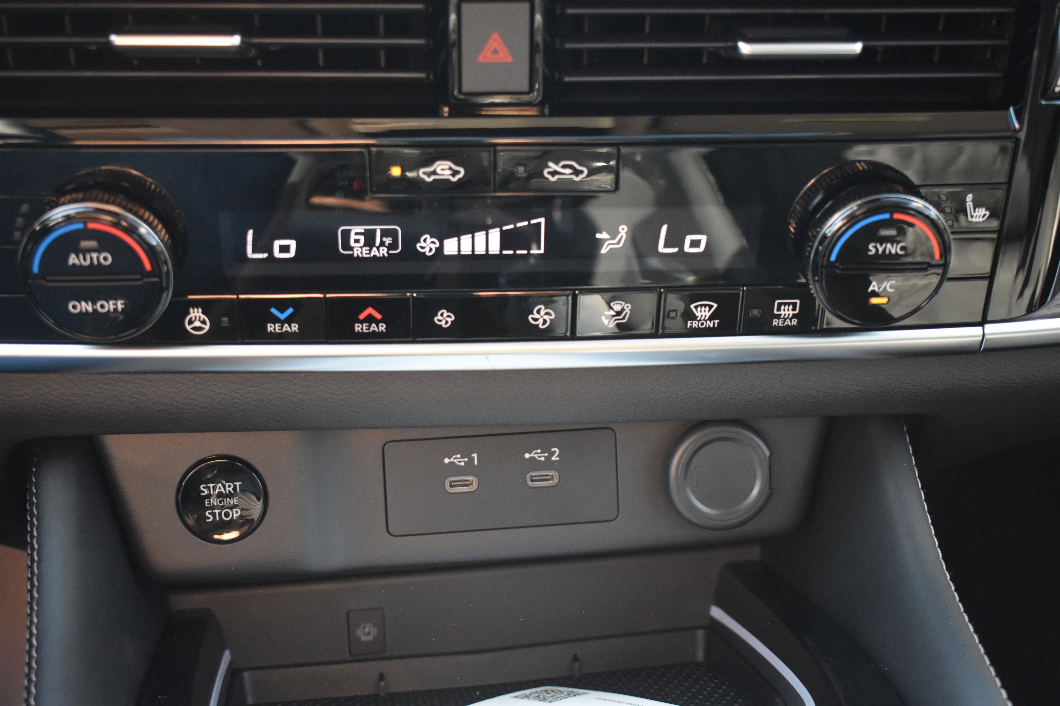 2026 Nissan Rogue Platinum photo 16