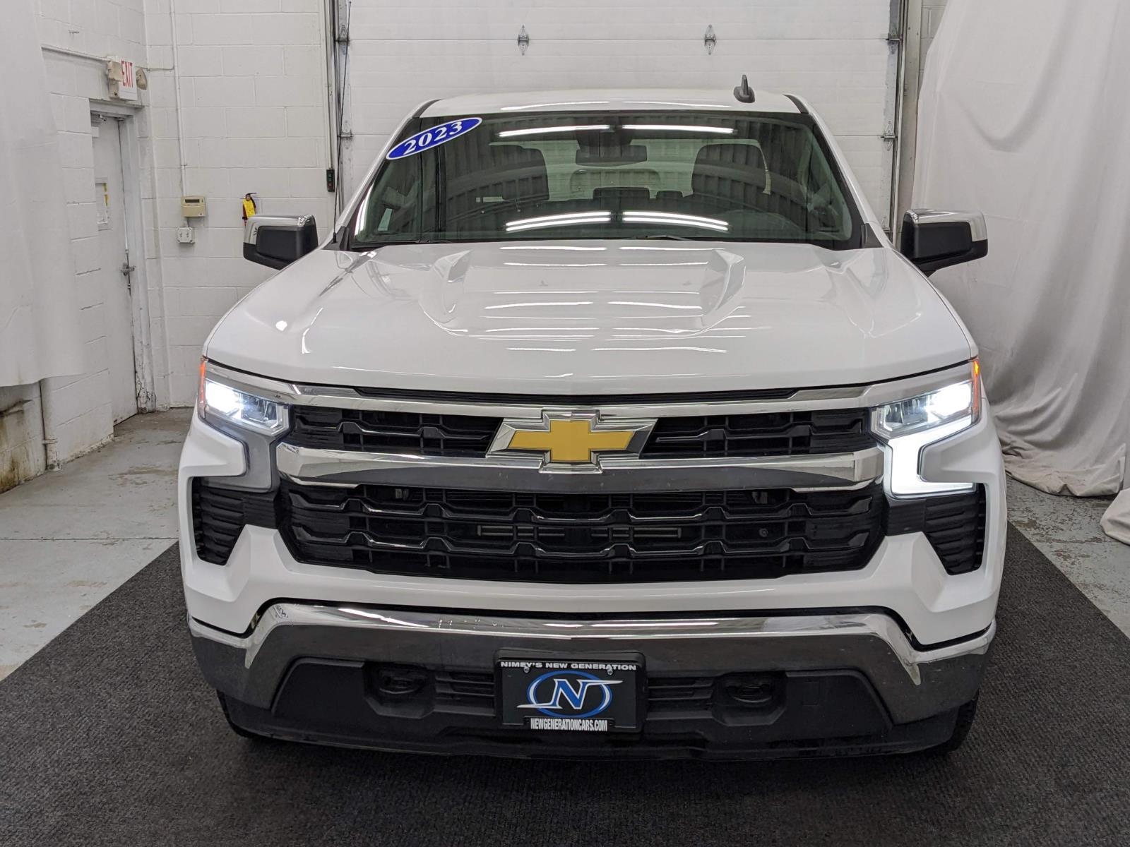 2023 Chevrolet Silverado 1500 photo 12