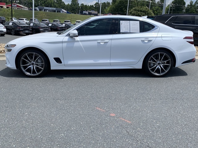 2025 Genesis G70 2.5T photo 2