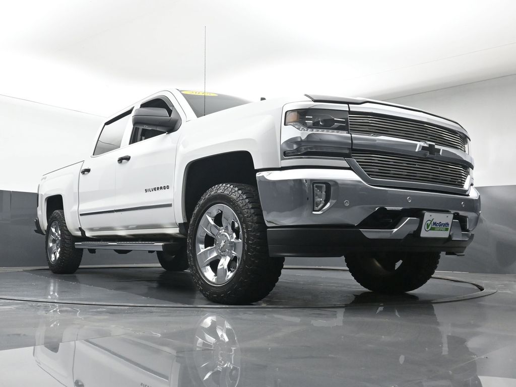 2018 Chevrolet Silverado 1500 LTZ photo 18