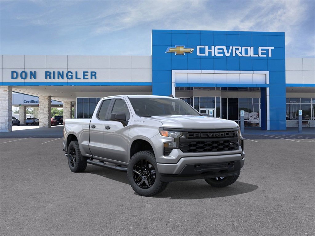 2026 Chevrolet Silverado Custom's photo