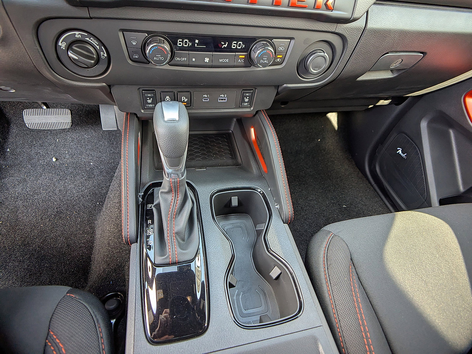 2025 Nissan Frontier PRO-4X photo 11