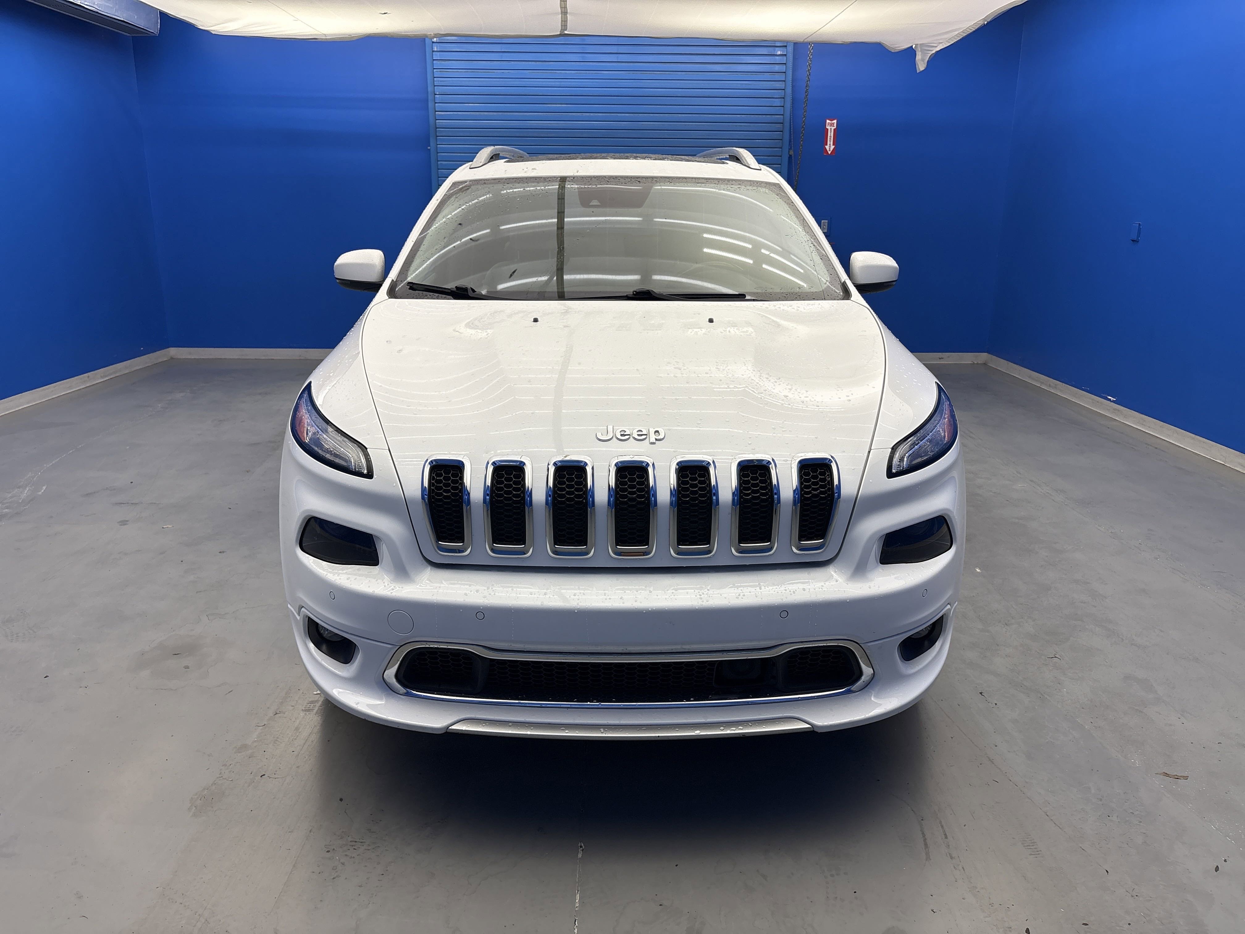 2018 Jeep Cherokee Overland photo 3