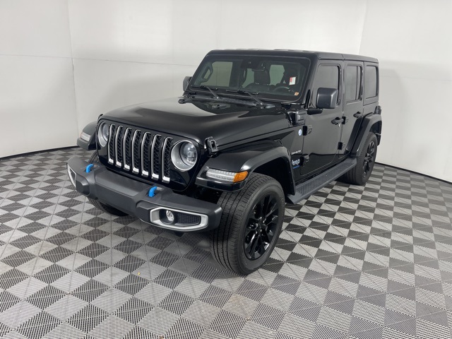 2023 Jeep Wrangler Sahara 4xe photo 2
