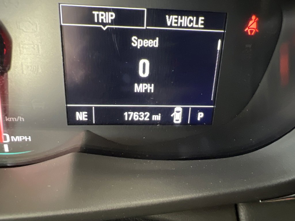 2022 Chevrolet Trax LT photo 9