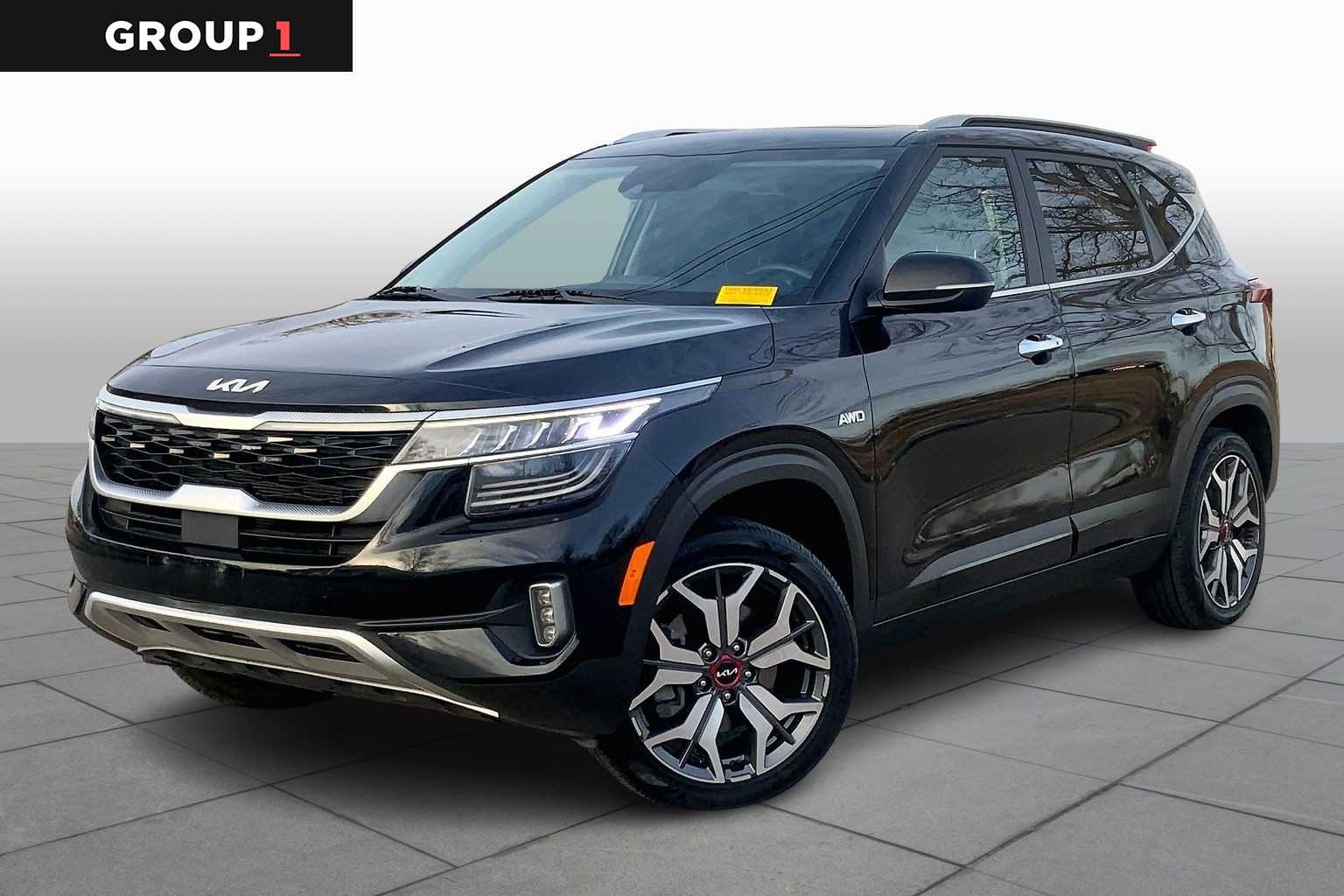 2022 Kia Seltos SX's photo