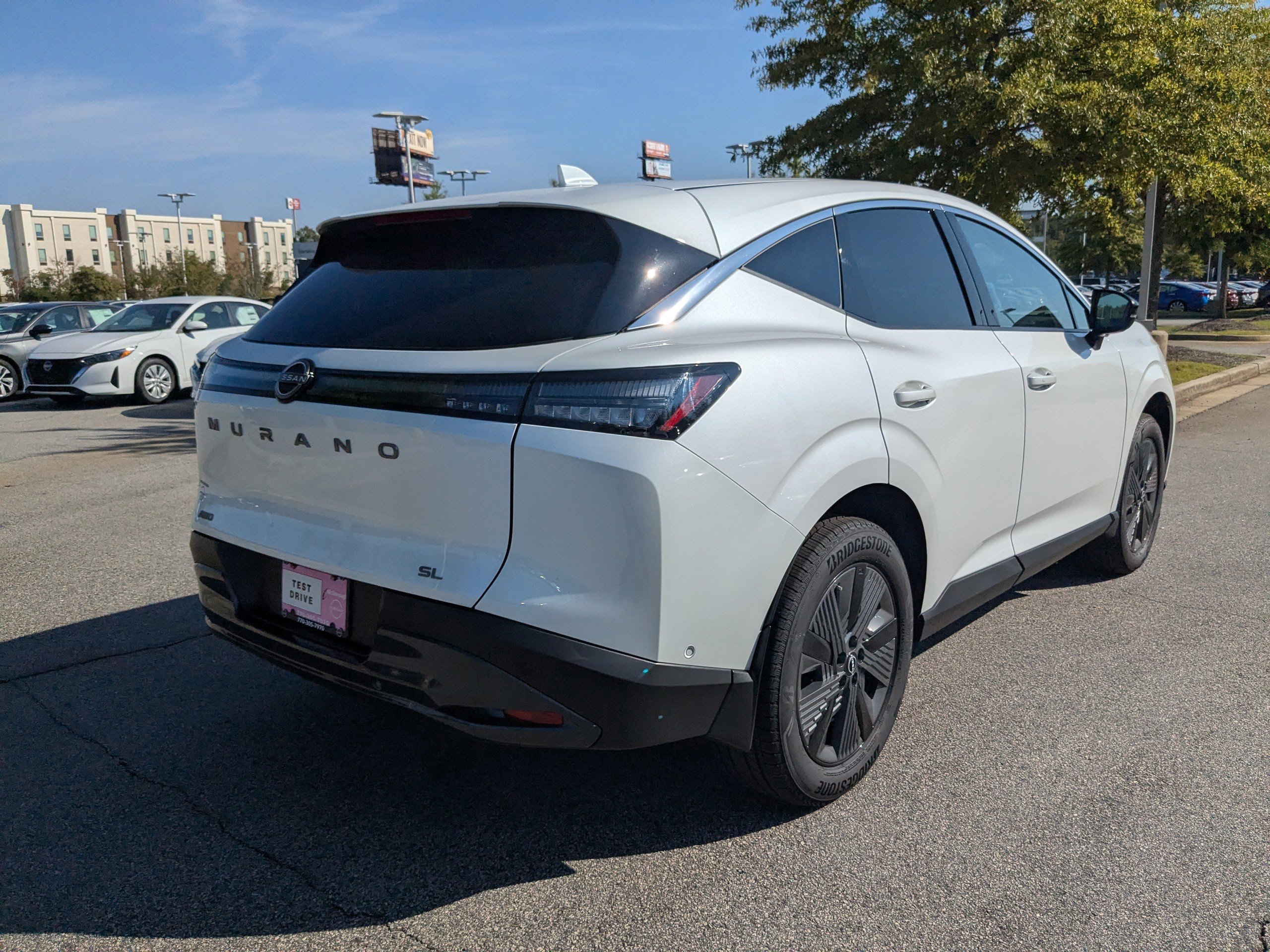 2025 Nissan Murano SL photo 2