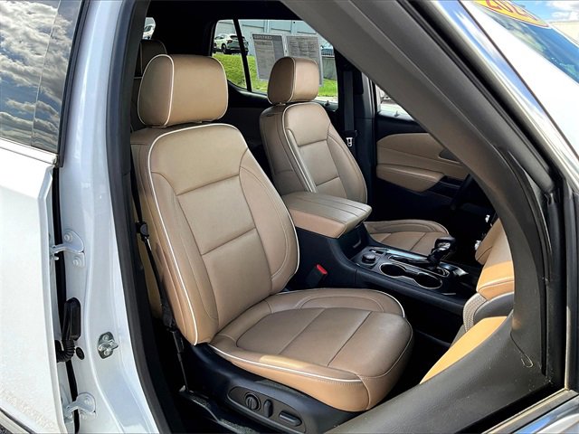 2023 Chevrolet Traverse Premier photo 11