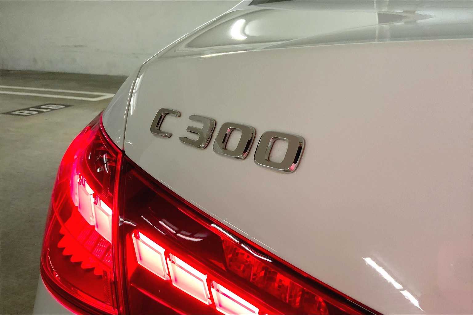 2022 Mercedes Benz C 300 photo 26