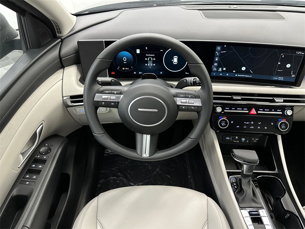 2025 Hyundai Tucson SEL photo 24