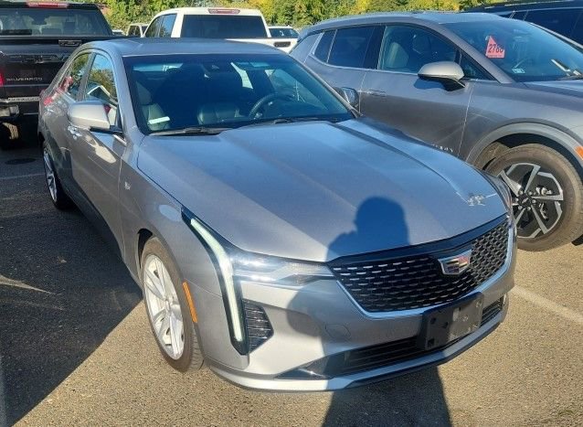 2023 Cadillac CT4 Luxury