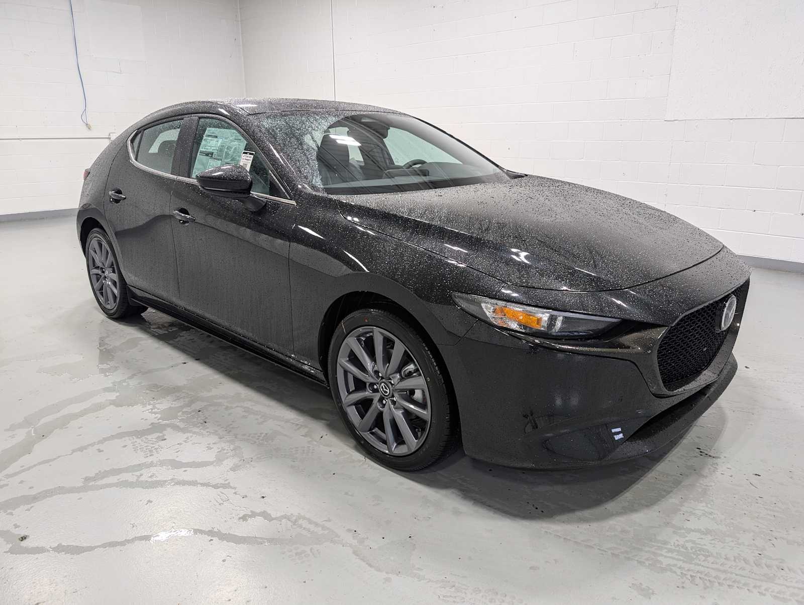 2025 Mazda Mazda3 Hatchback 2.5 s Preferred photo 4