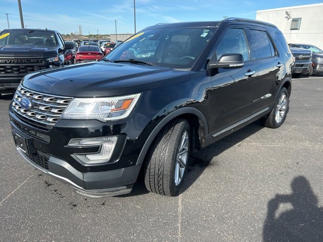 2017 Ford Explorer Limited photo 2