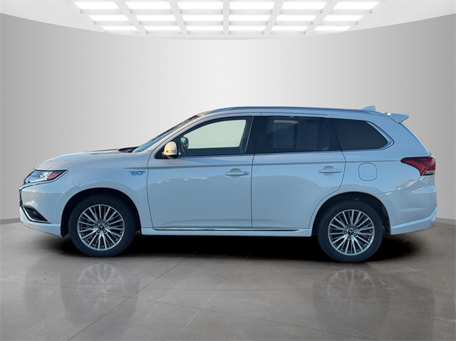 2020 Mitsubishi Outlander PHEV SEL photo 3
