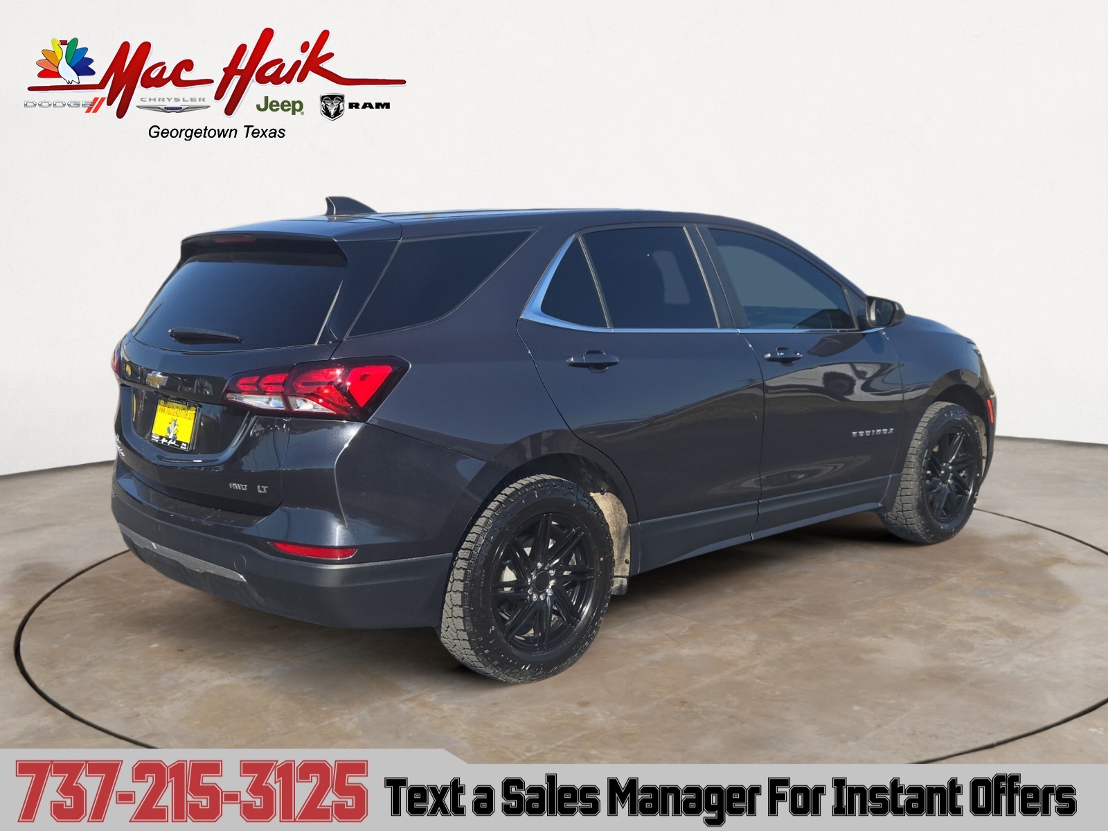 2023 Chevrolet Equinox LT photo 2