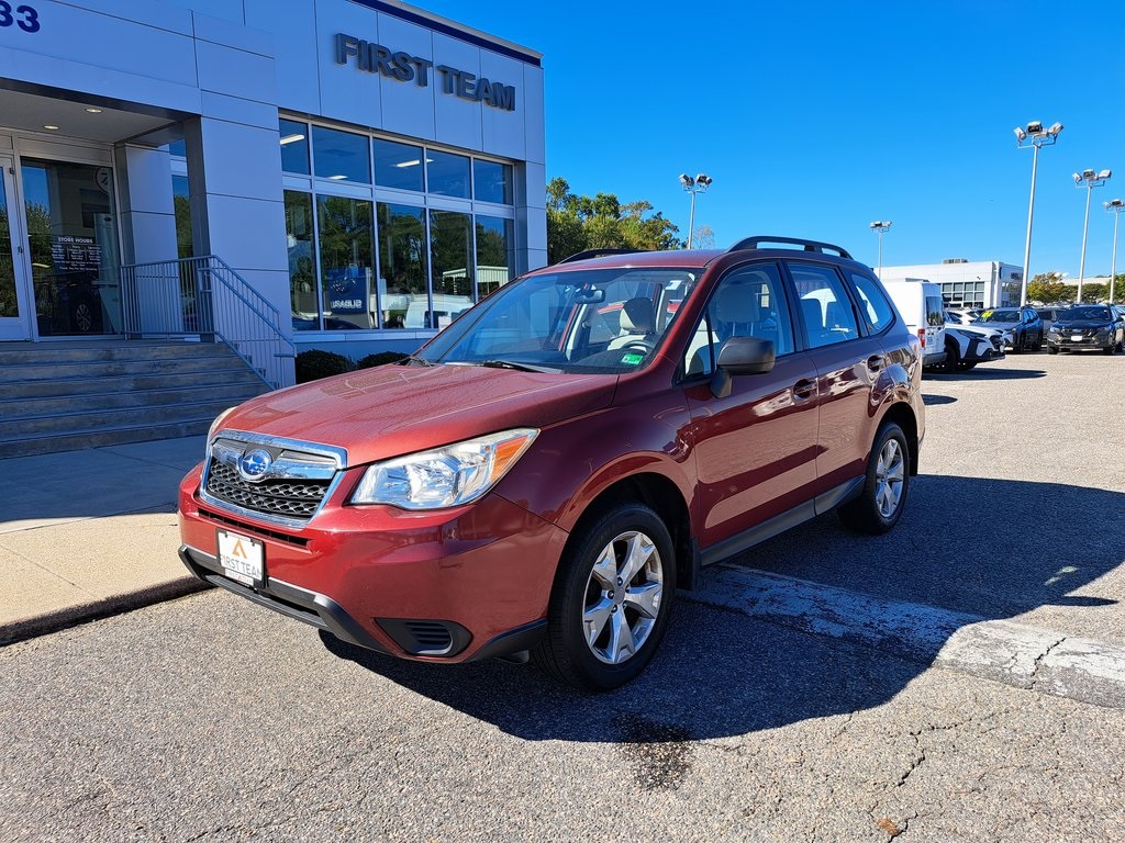 2016 Subaru Forester 2.5i photo 2