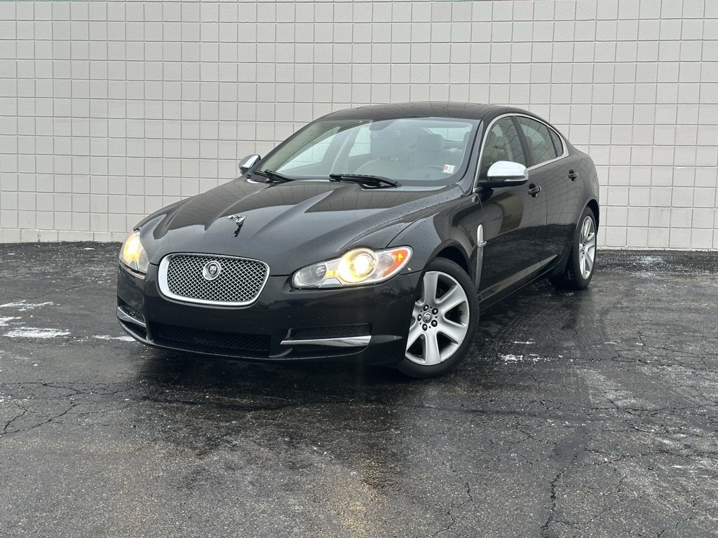 2010 Jaguar XF Base
