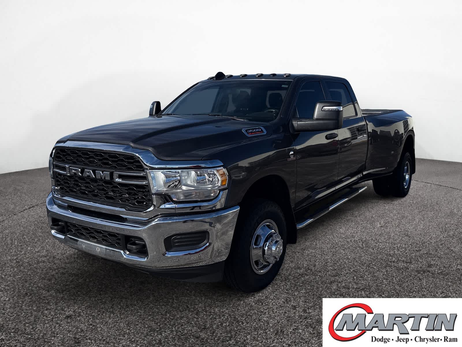2023 RAM Ram 3500 Pickup Tradesman's photo