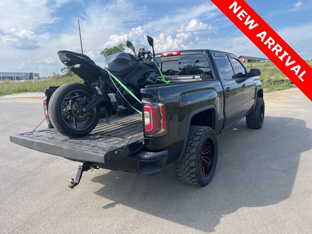 2017 Gmc Sierra 1500 SLT photo 3