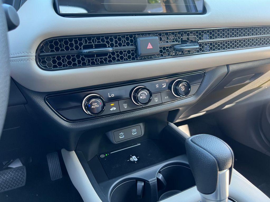 2026 Honda HR-V LX photo 27