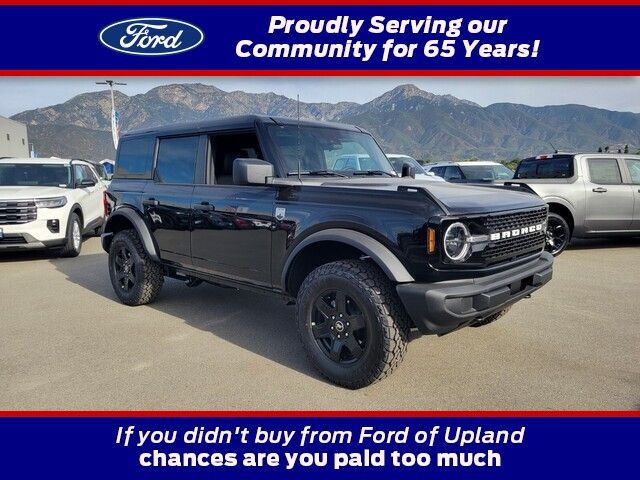 2025 Ford Bronco 4-Door Big Bend's photo