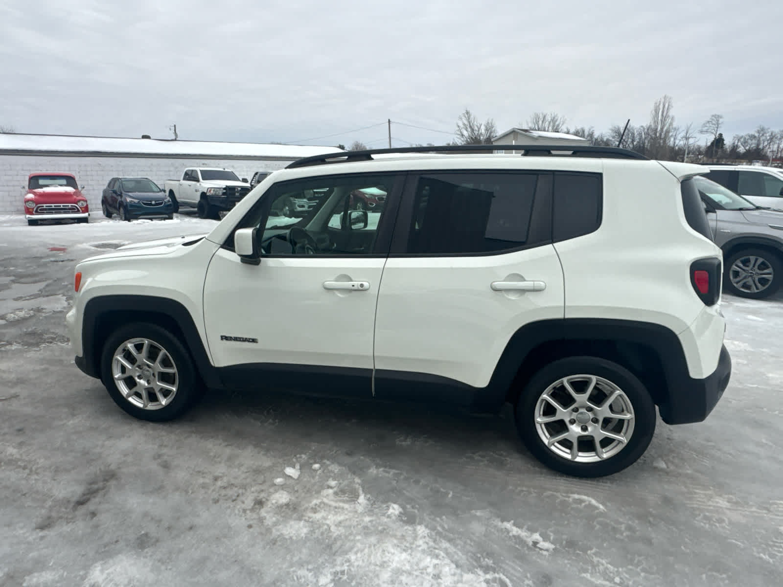 Used 2019 Jeep Renegade Latitude with VIN ZACNJABB2KPK90422 for sale in Mount Sterling, KY