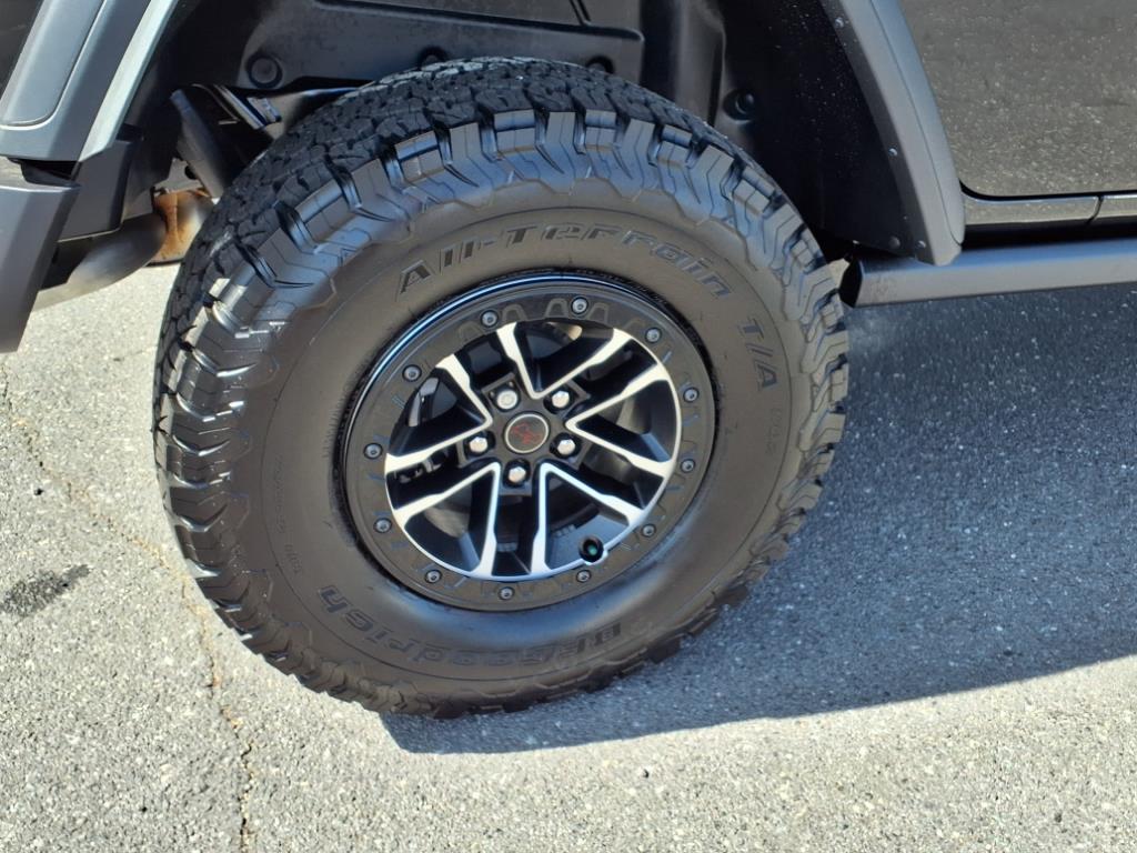 2025 Jeep Wrangler Rubicon photo 22