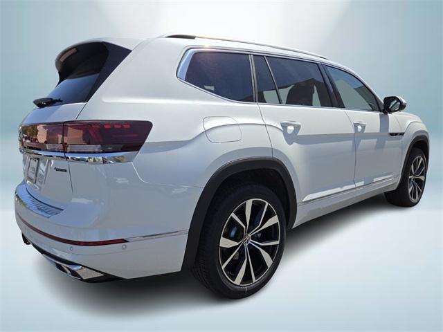 2025 Volkswagen Atlas SEL Premium R-Line photo 3