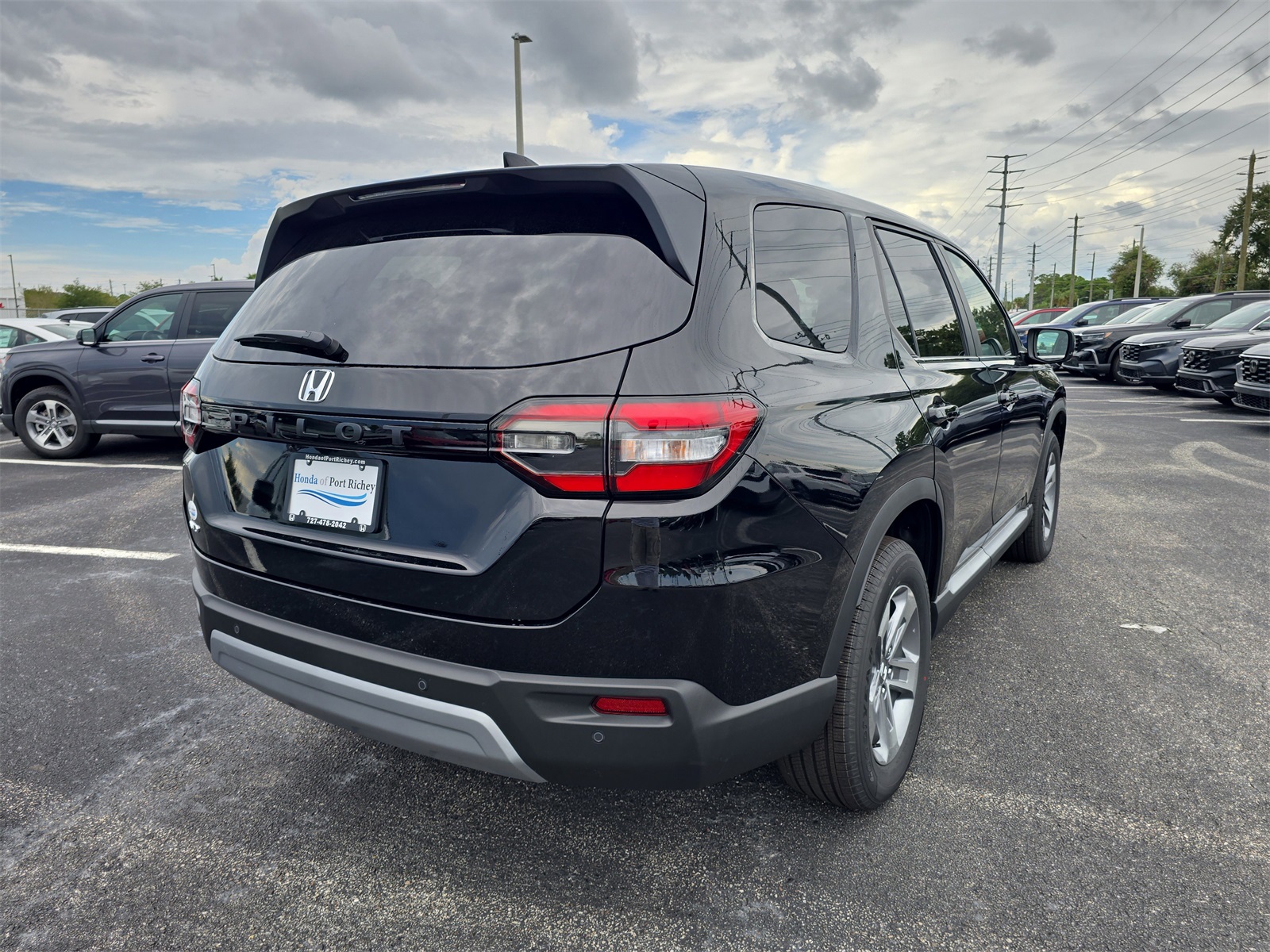 2025 Honda Pilot EX-L photo 2