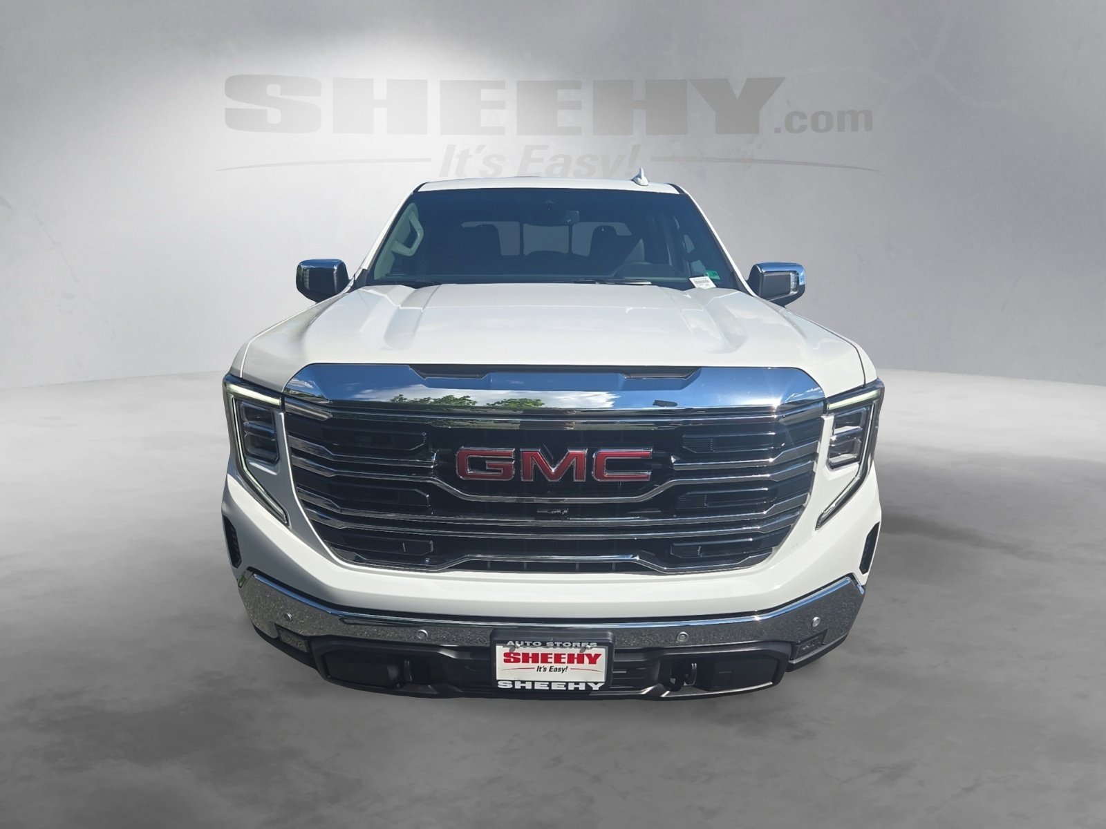 2026 Gmc Sierra 1500 SLT photo 3