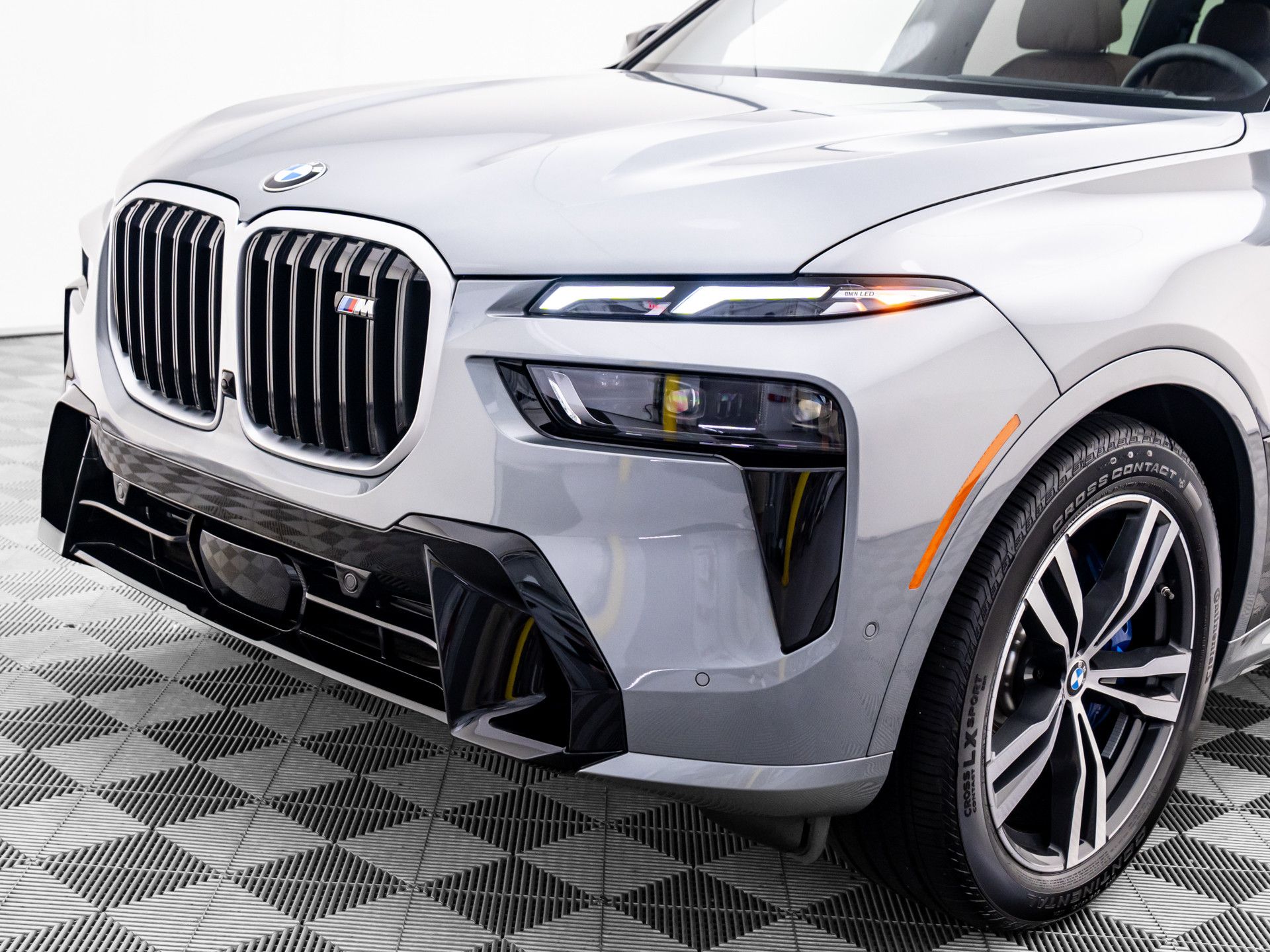 2025 Bmw X7 M60i photo 33