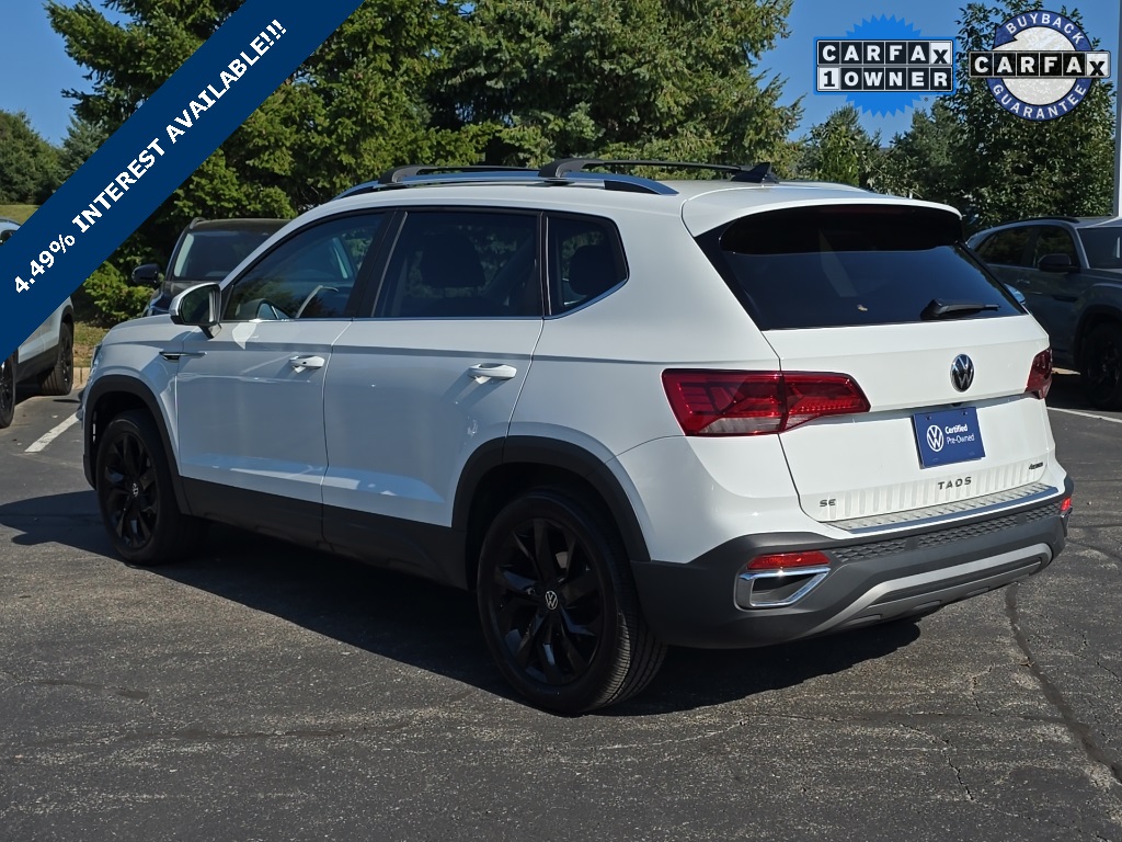 2022 Volkswagen Taos SE photo 3