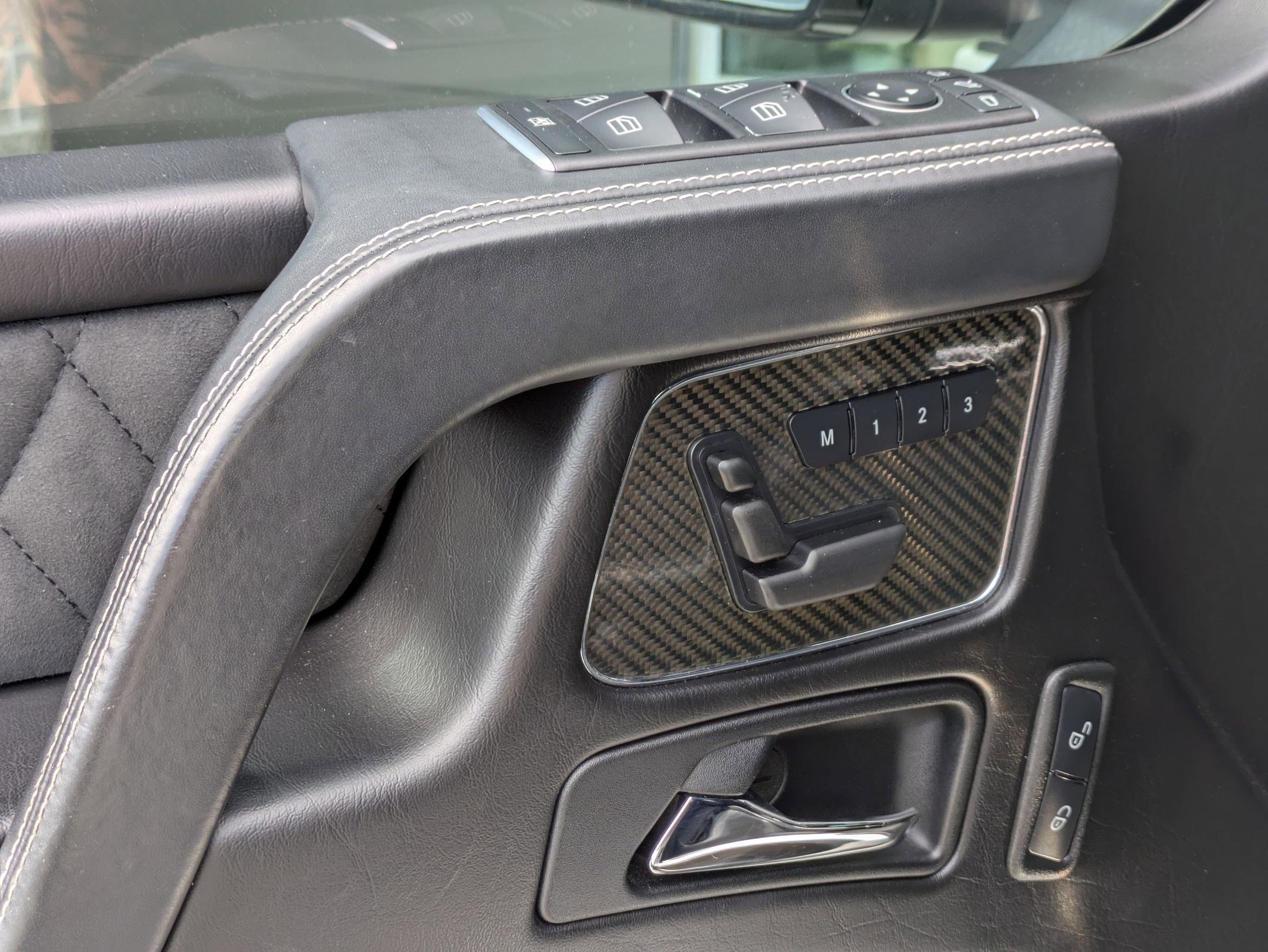 2017 Mercedes Benz G 550 photo 11
