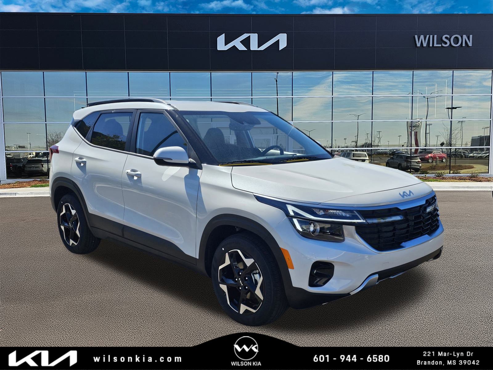 2026 Kia Seltos S's photo