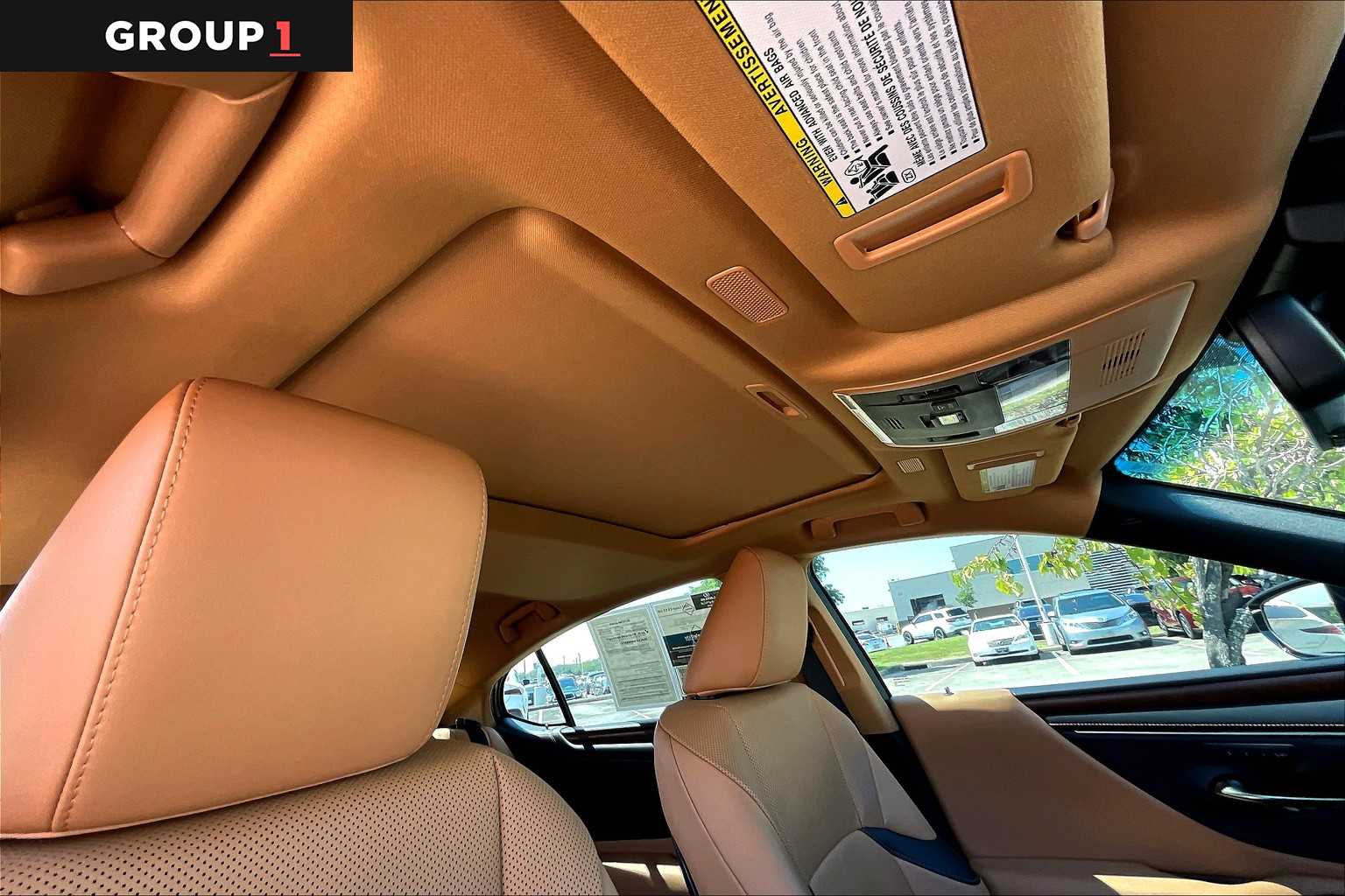2022 Lexus ES Premium photo 11