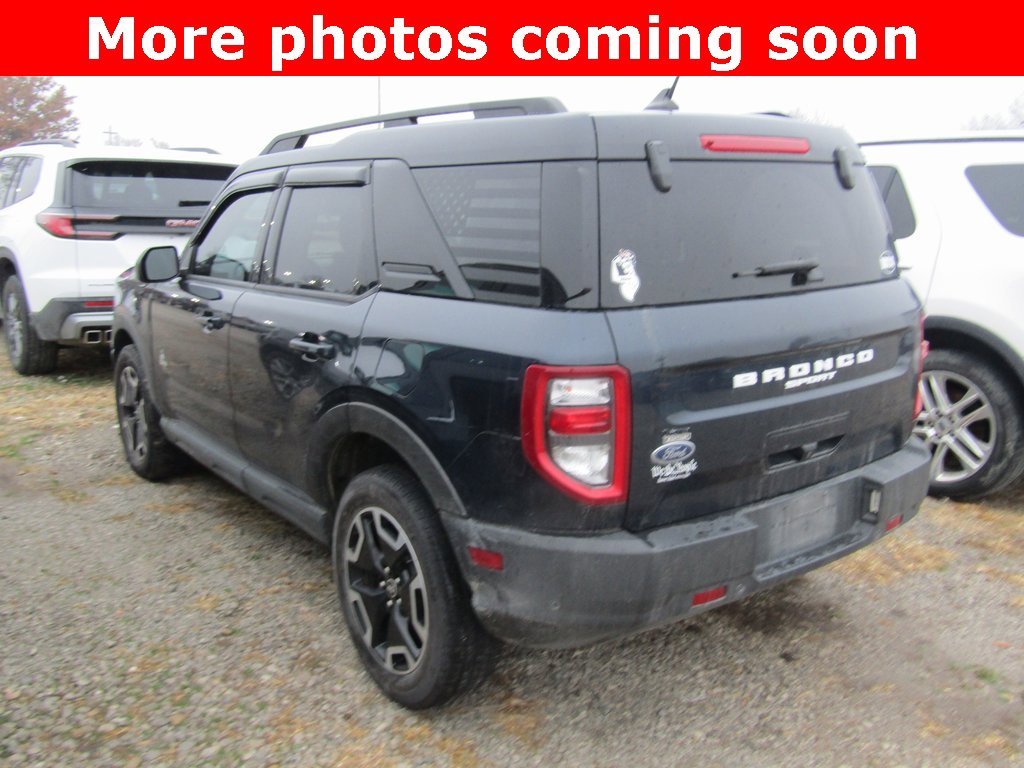 2021 Ford Bronco Sport Outer Banks photo 2