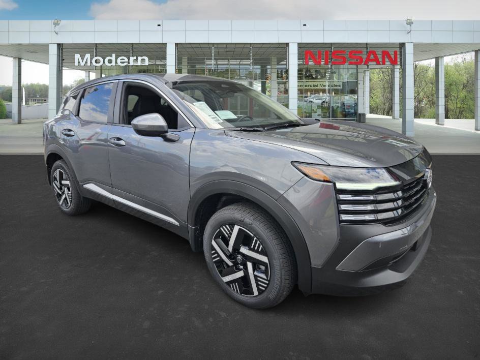 2025 Nissan Kicks SV photo 2