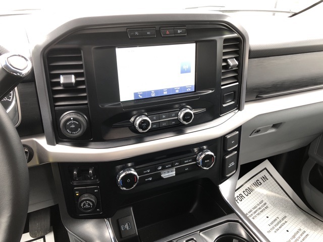 2023 Ford F-150 XLT photo 18
