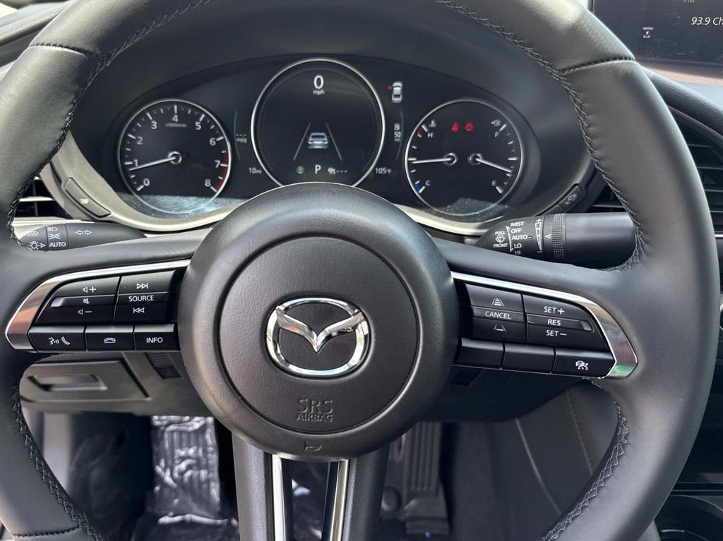 2025 Mazda Mazda3 2.5 Select Sport photo 35
