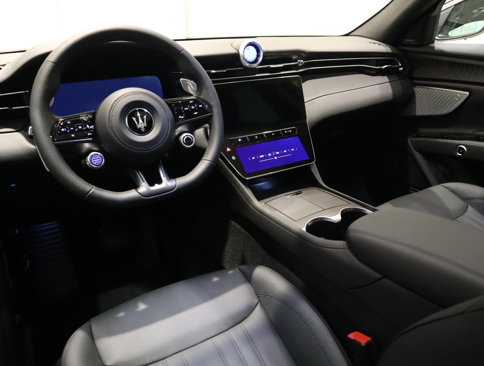 New 2024 Bianco Astro Metallic Maserati GT AWD image 22