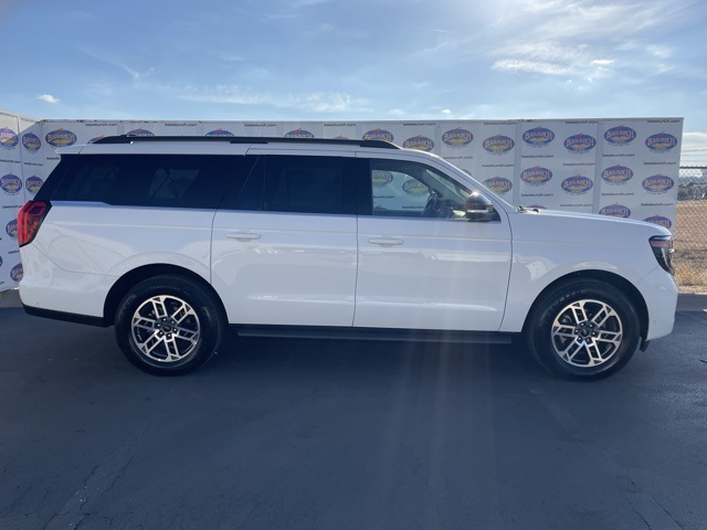 2025 Ford Expedition MAX Active RWD