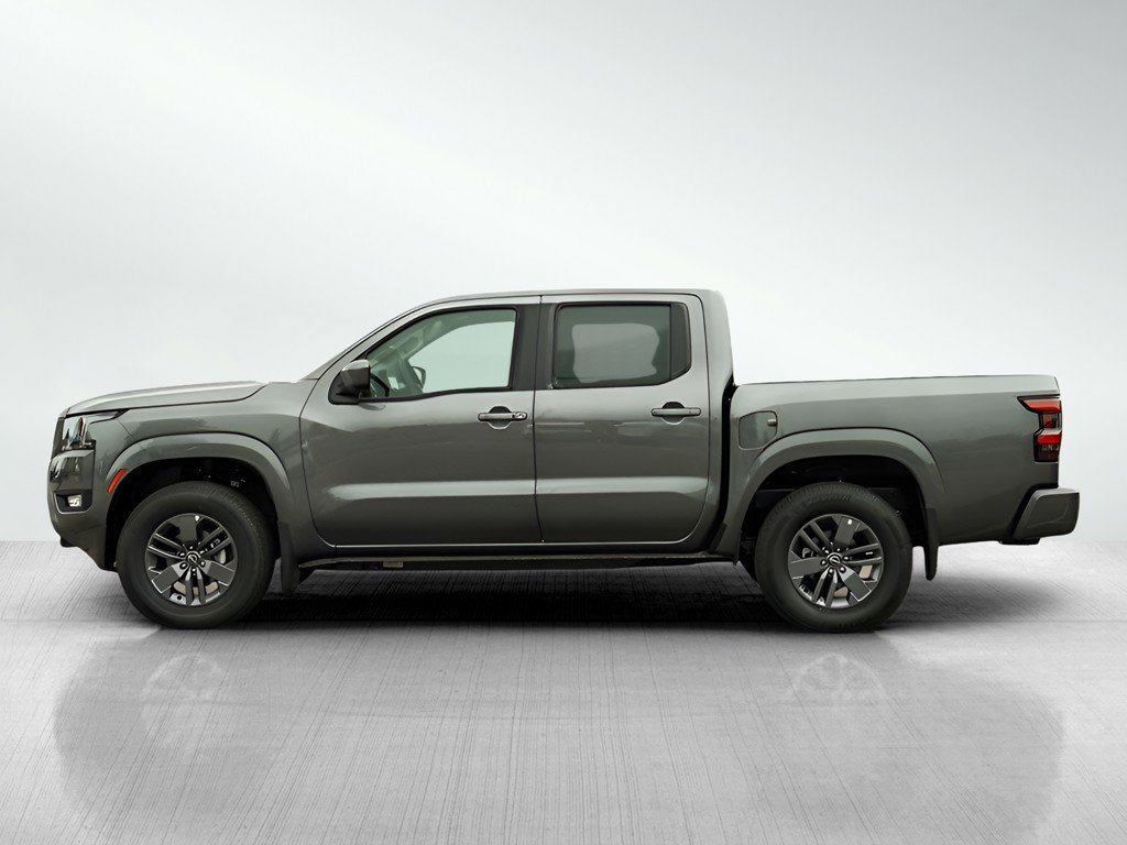 2025 Nissan Frontier SV photo 3